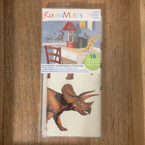 Jurassic World Cake Topper, Decals & Invitations - Picture 8 of 8